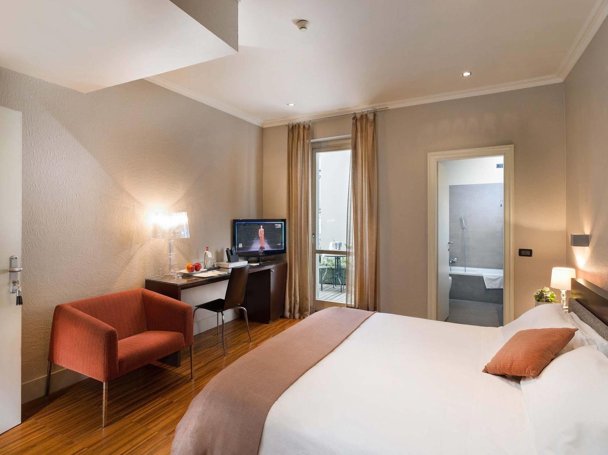Townhouse 12 Hotel Milano Eksteriør billede